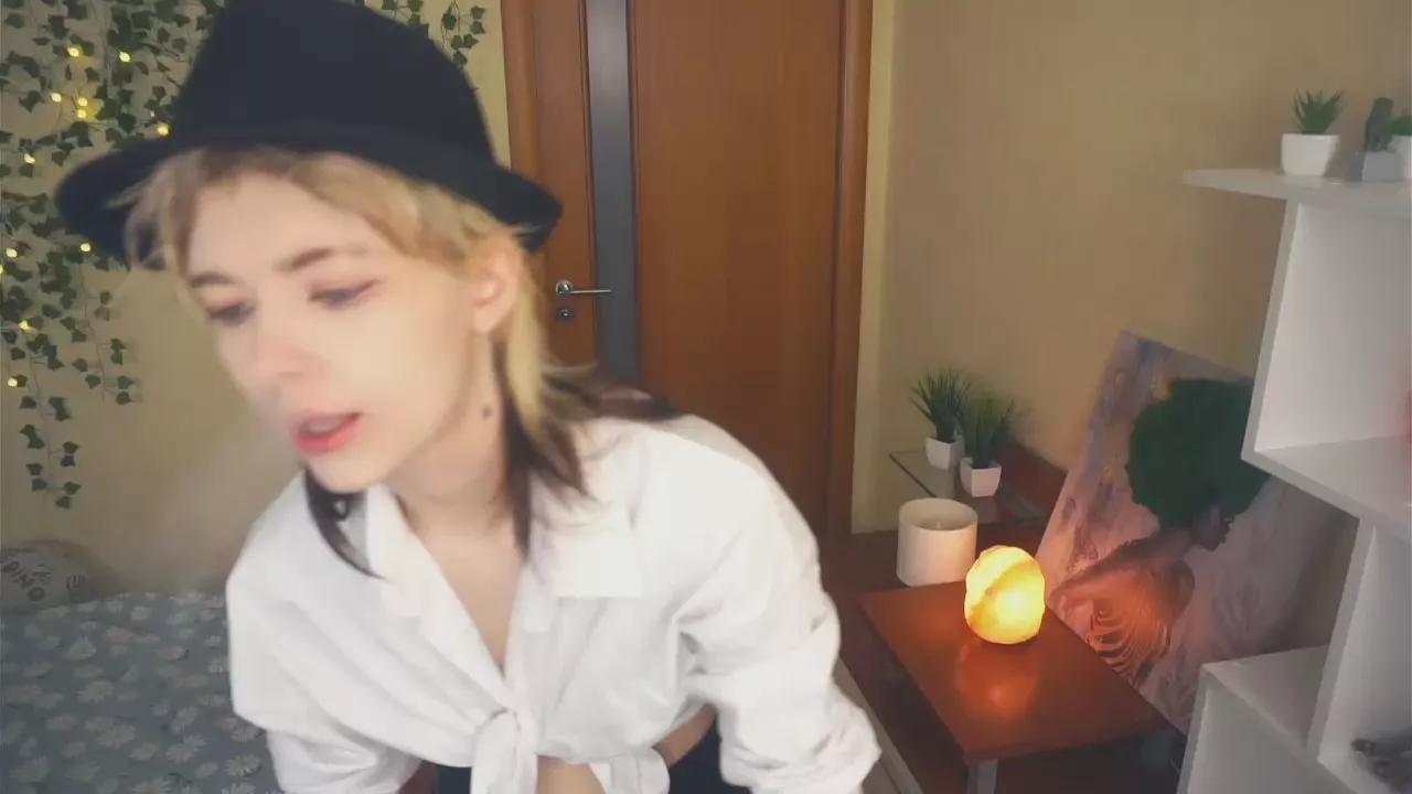 AftonFountain on Cam4 