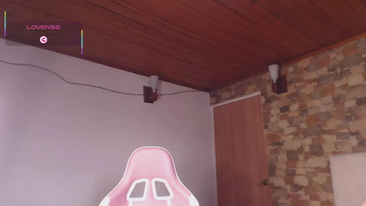 aiime_ on Cam4 