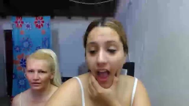 Cam4 aisha_hassa  is Freechat  aisha_hassa —  #cum #fisting #squirt #feet #spanking #pussy #ass
