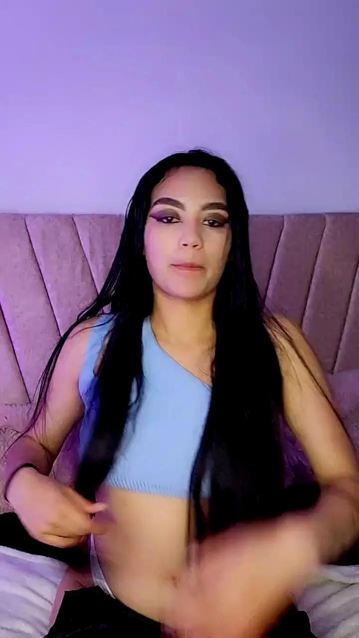 Offline Alahiateen on Cam4