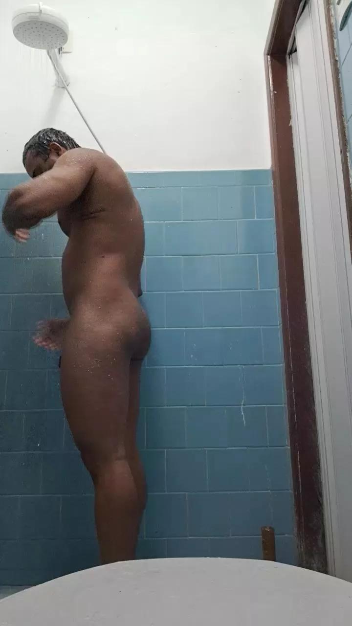 Offline alanbrito4 on Cam4