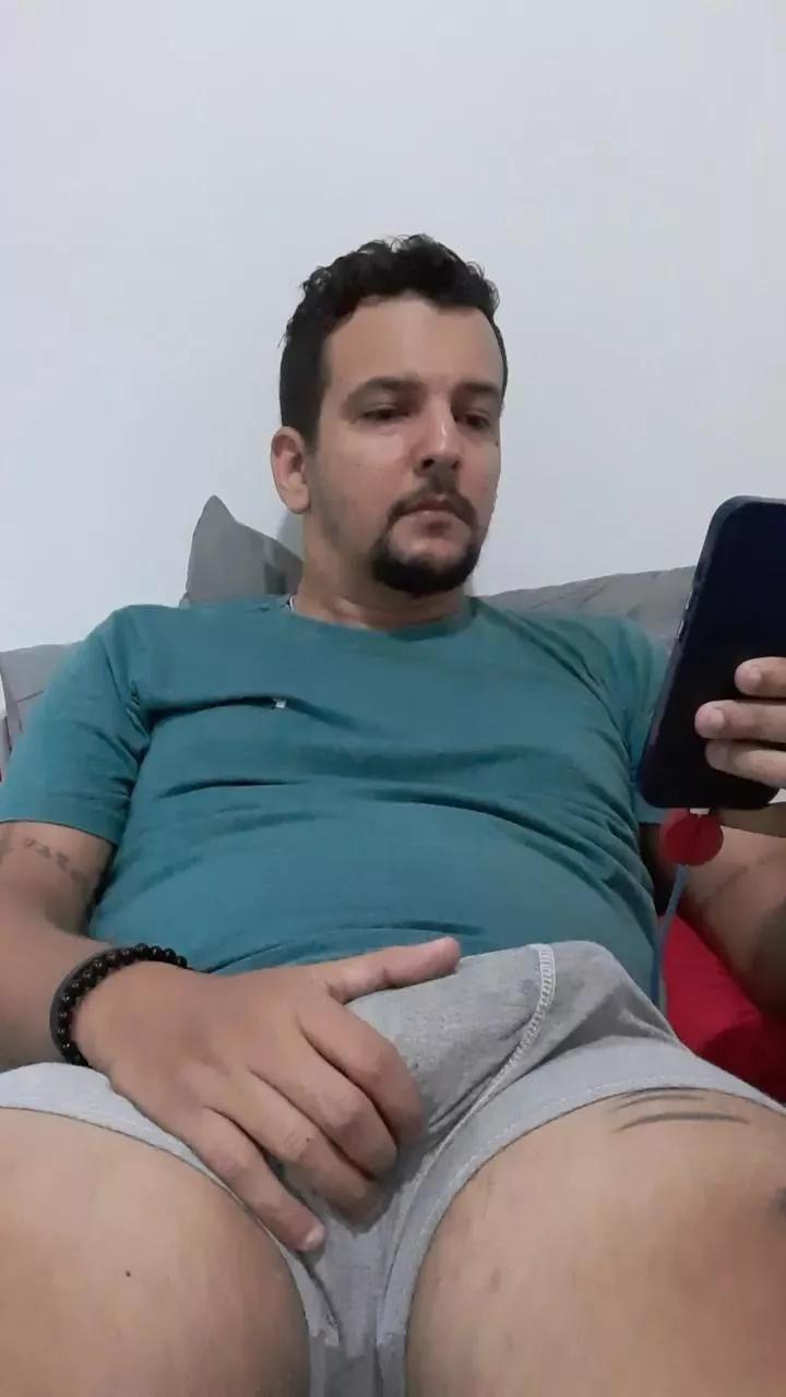 Alcatraz9090 on Cam4 