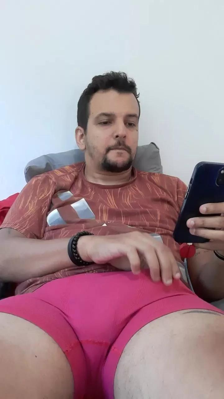 Alcatraz9090 on Cam4 