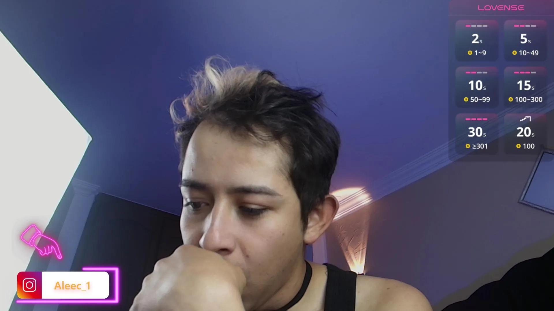 Offline AlecAndrews_ on Cam4