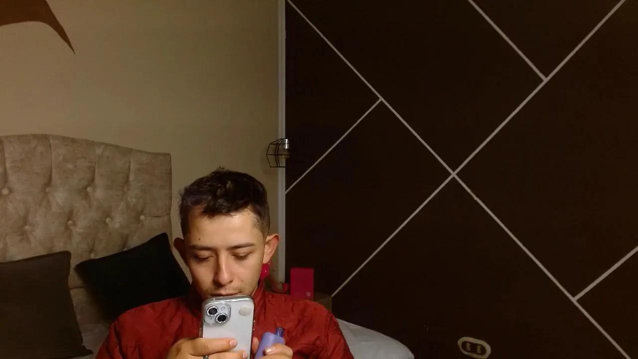 Avatar of AlecAndrews_