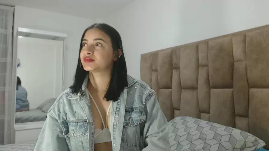 aleejhandra on Cam4 