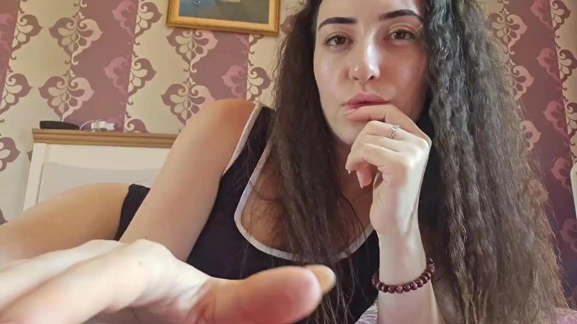 Offline AlejandraDelane on Cam4