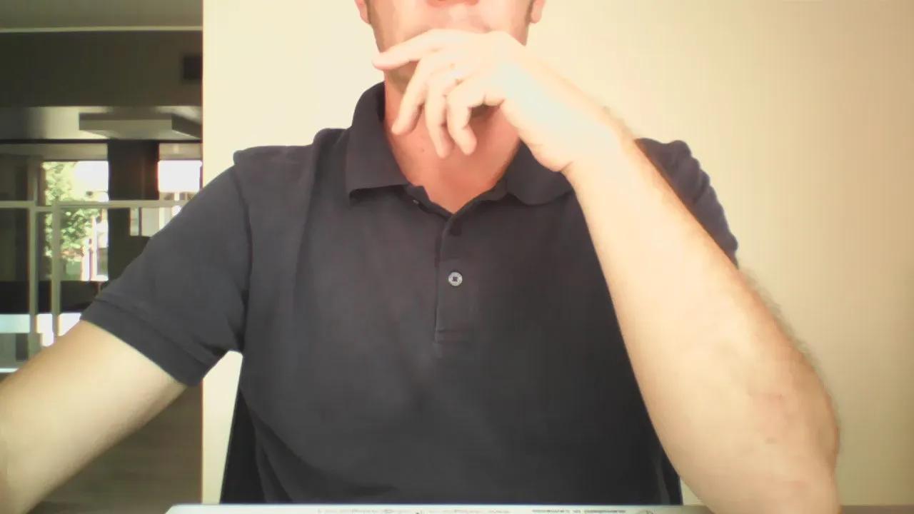 Offline Alesexy1983 on Cam4