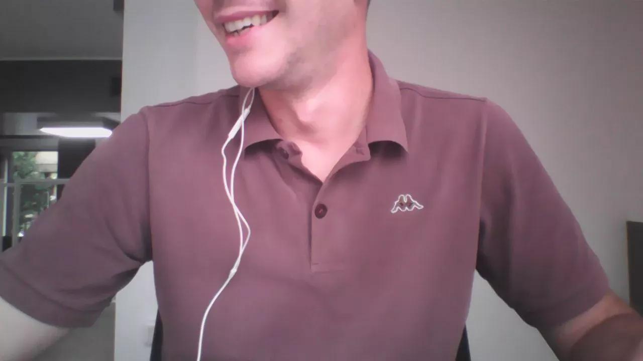Offline Alesexy1983 on Cam4