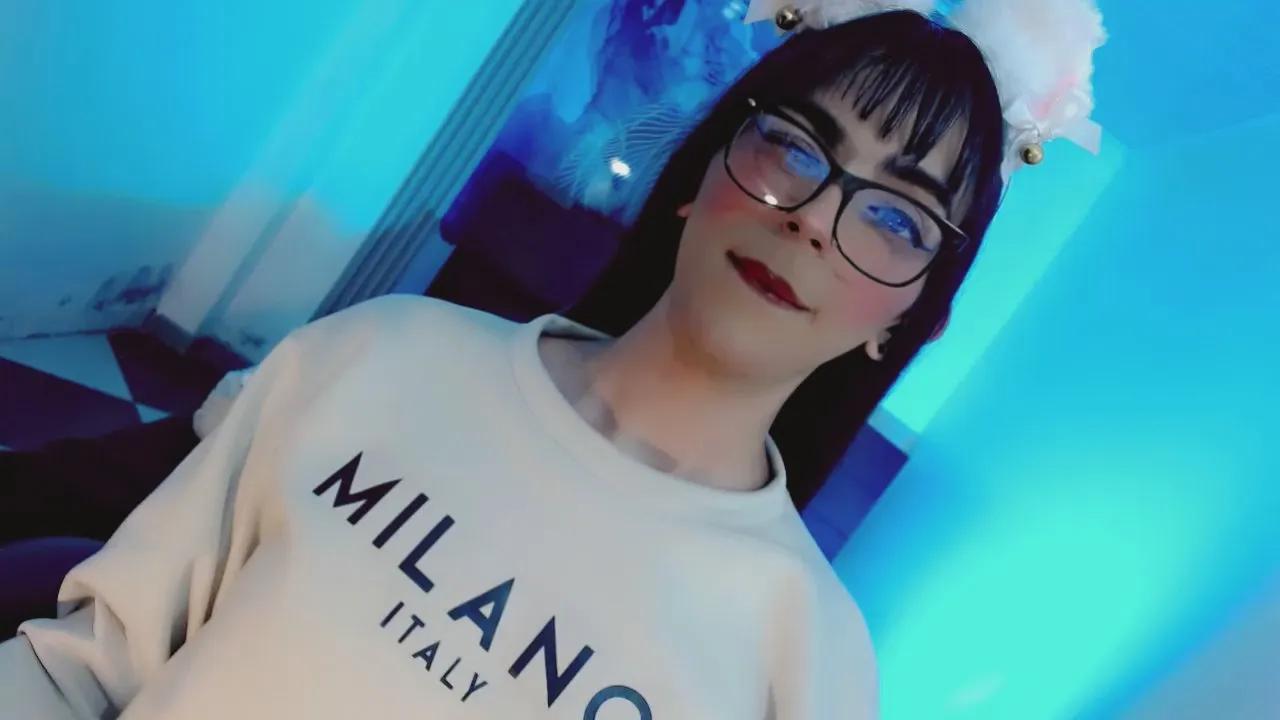 Avatar of alessa_mullen