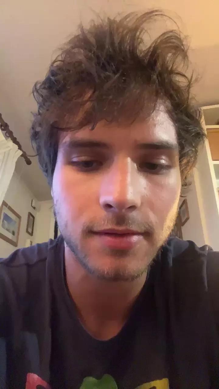 Alessandrok on Cam4 