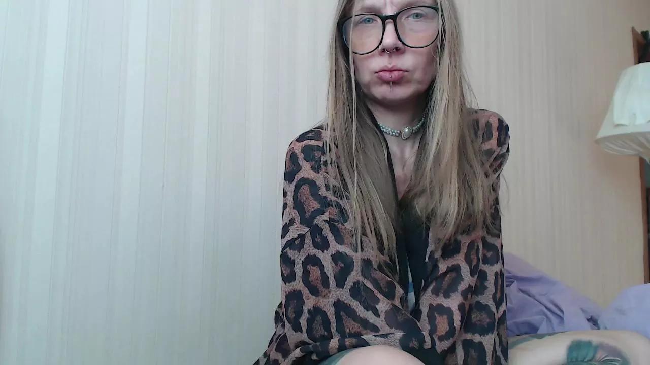 Freechat alexa_zaryanova on Cam4