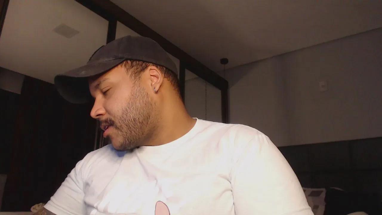 Offline alexmonster2 on Cam4