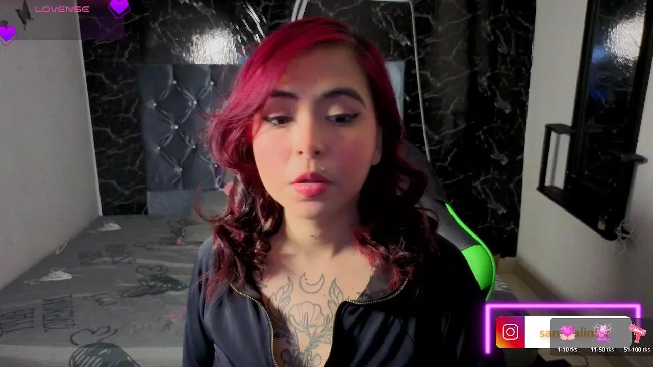 Aliaroses on Cam4 