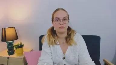 AliceBeauty —  #squirt #bigass #striptease #feet #pussy #ass #blowjob