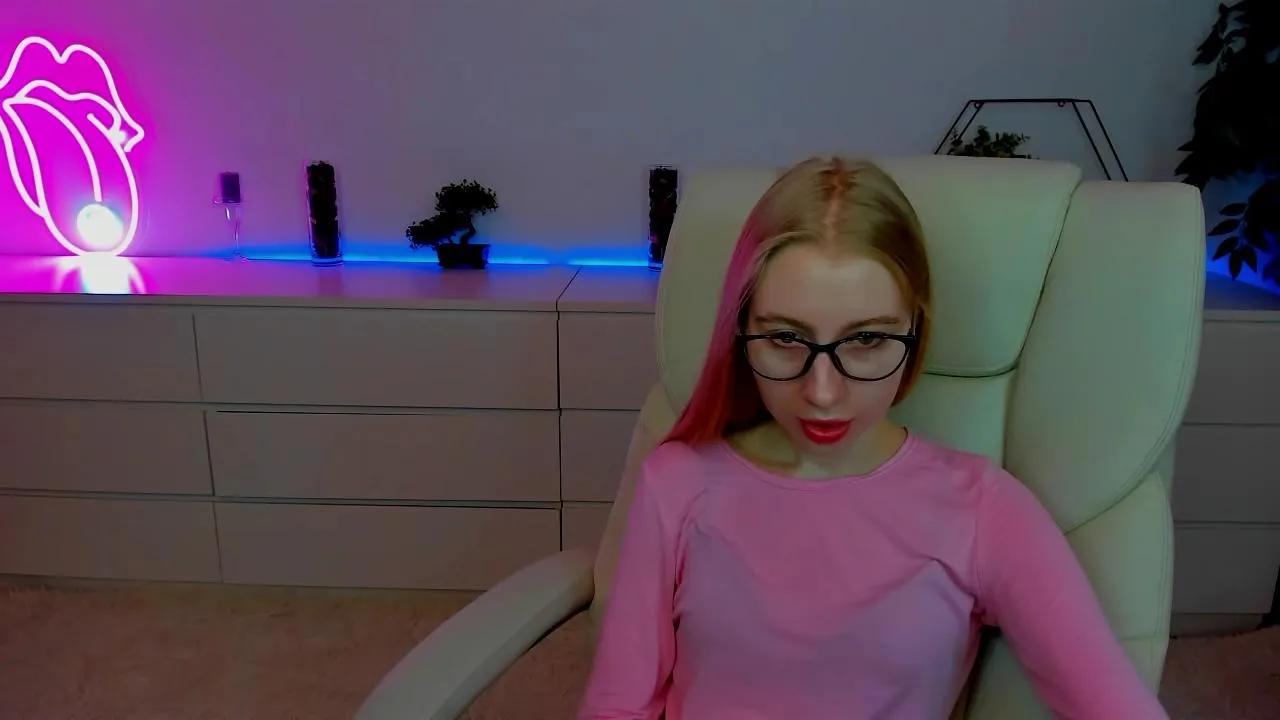 Avatar of Alina__Blonde