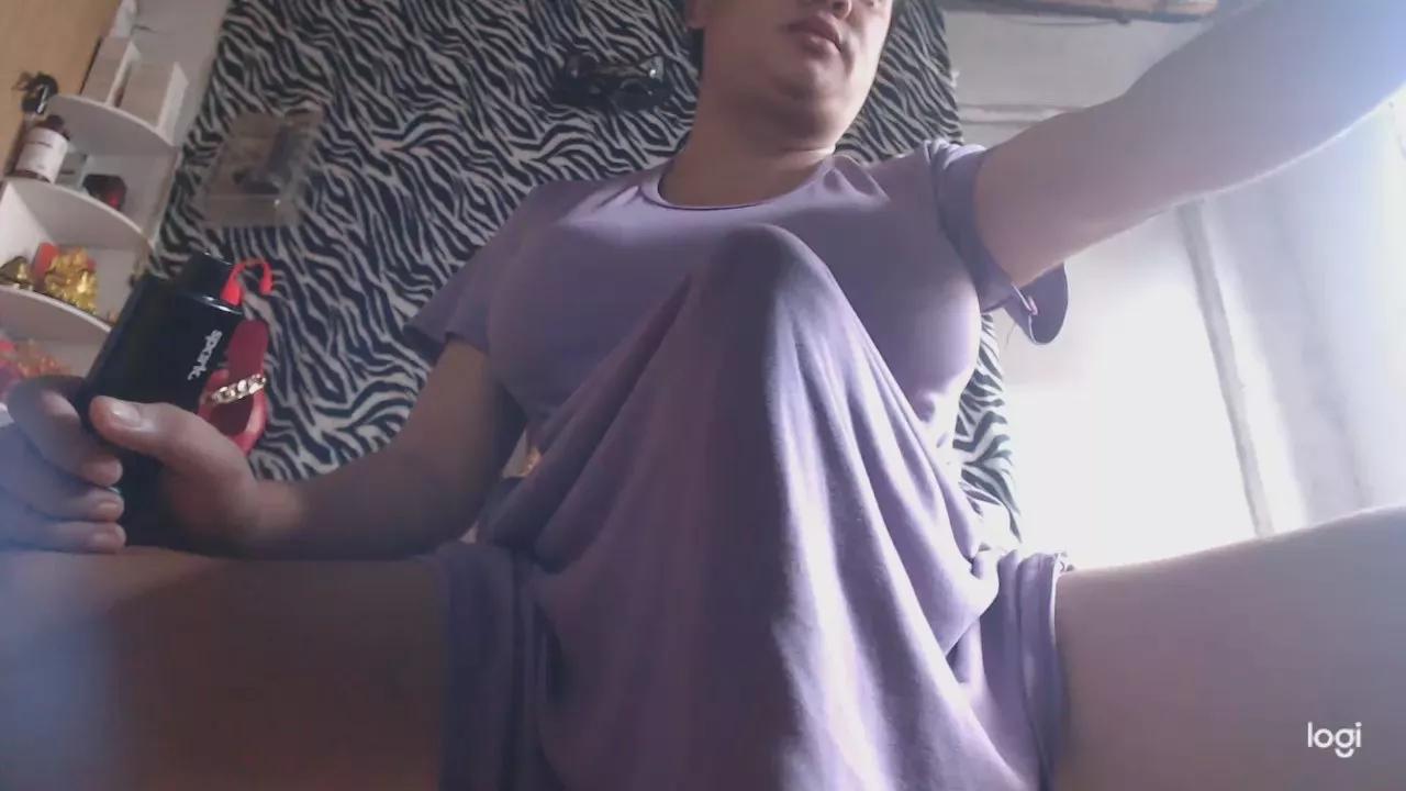 ALWAYScummingTS on Cam4 