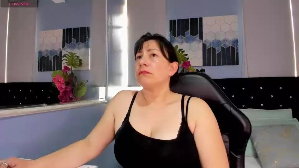 AmaraMoon_ on Cam4 