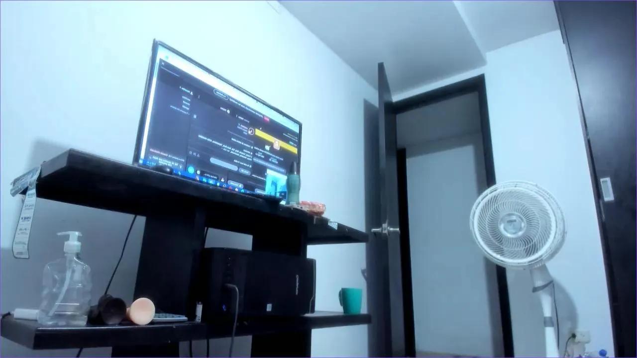 Avatar of amateur_horny