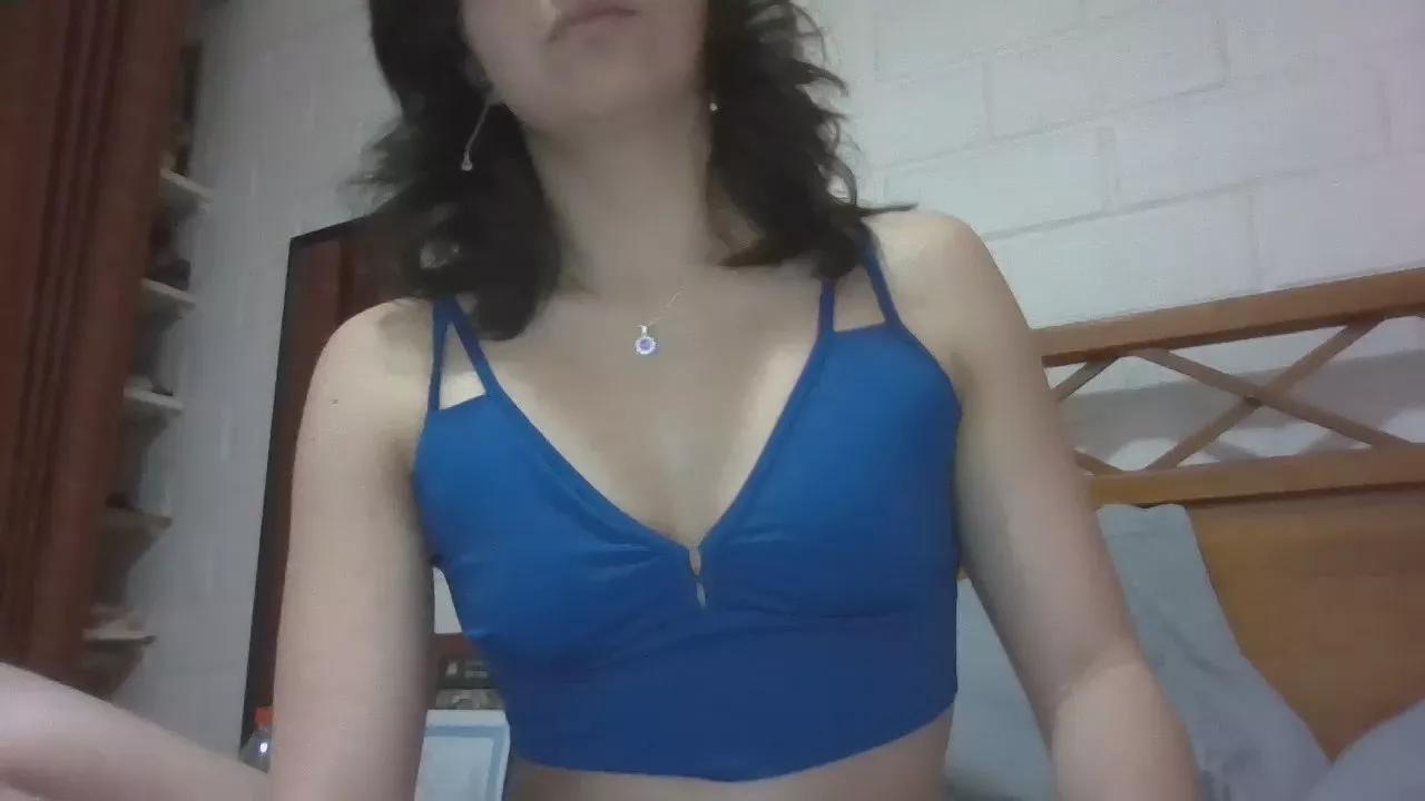 Amatistkitten on Cam4 