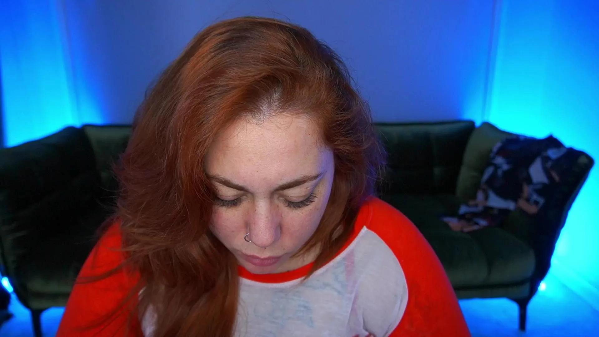 AmazonkaStar on Cam4 