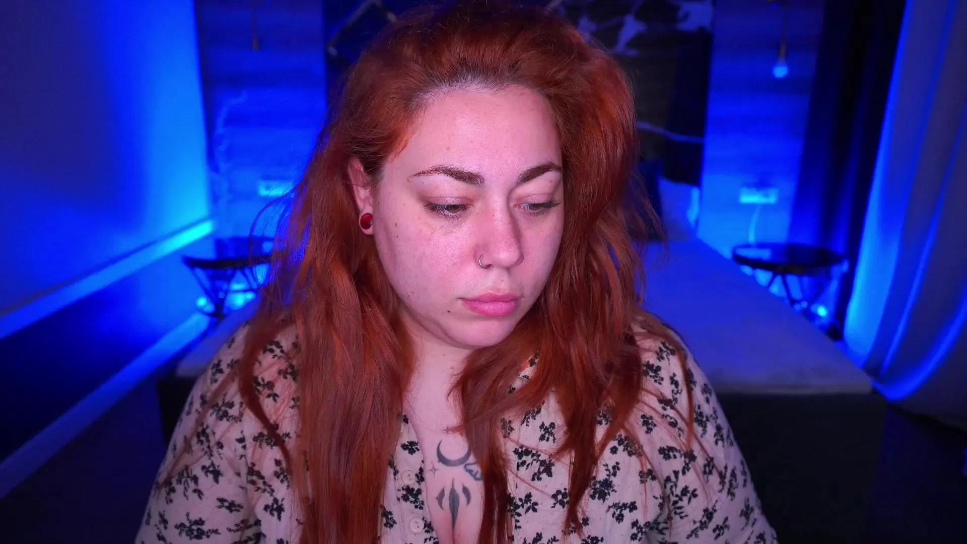 AmazonkaStar on Cam4 