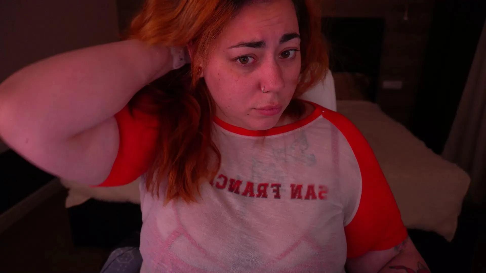 AmazonkaStar on Cam4 