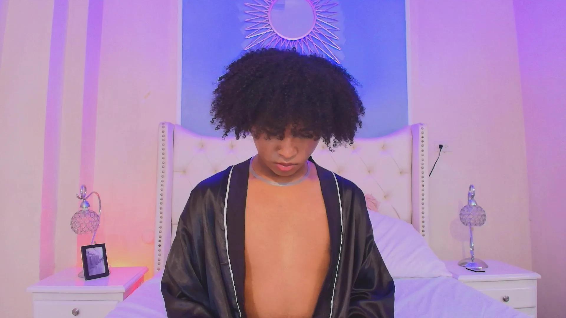 Ambar_Colling on Cam4 