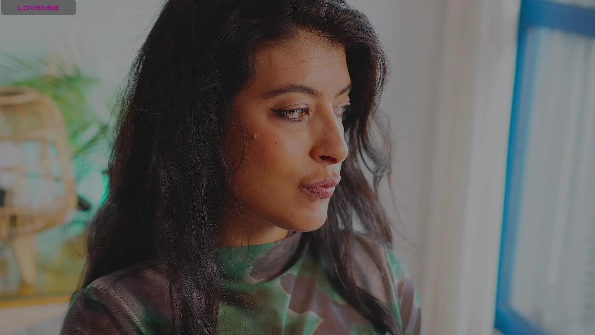 Anabel_curvy — Freechat on Cam4