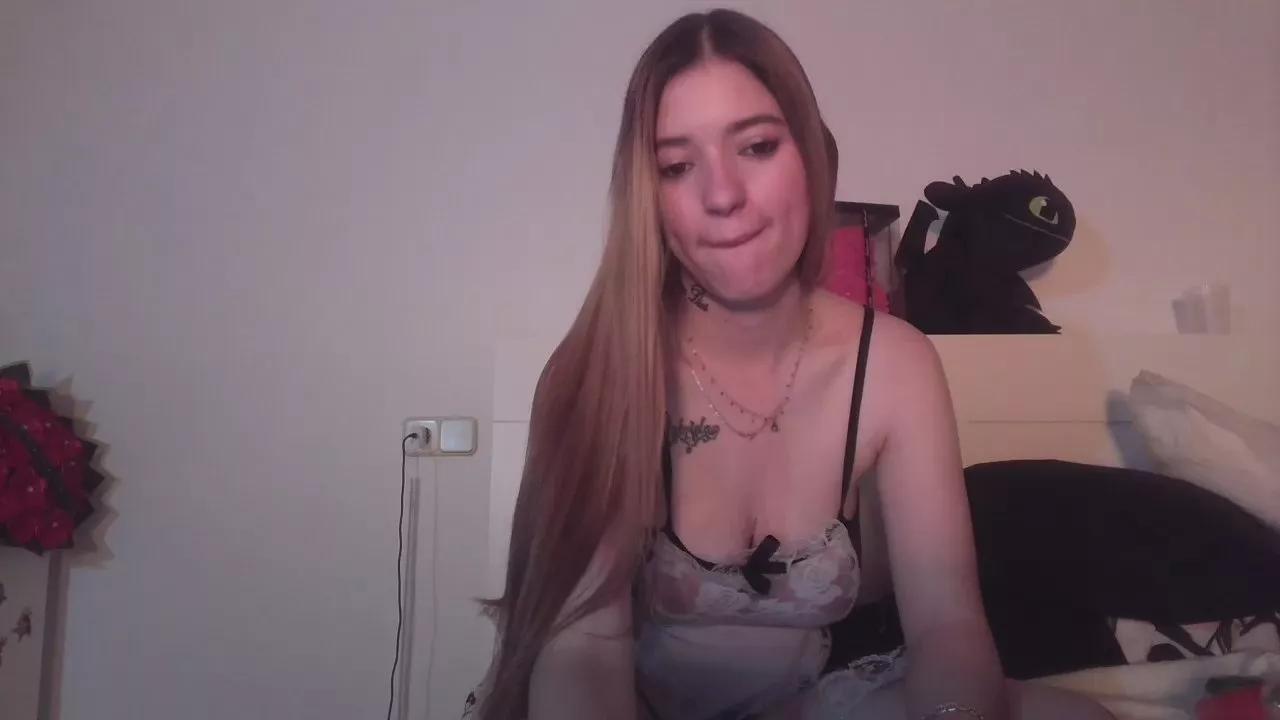 Offline Anastasiaa_grey on Cam4