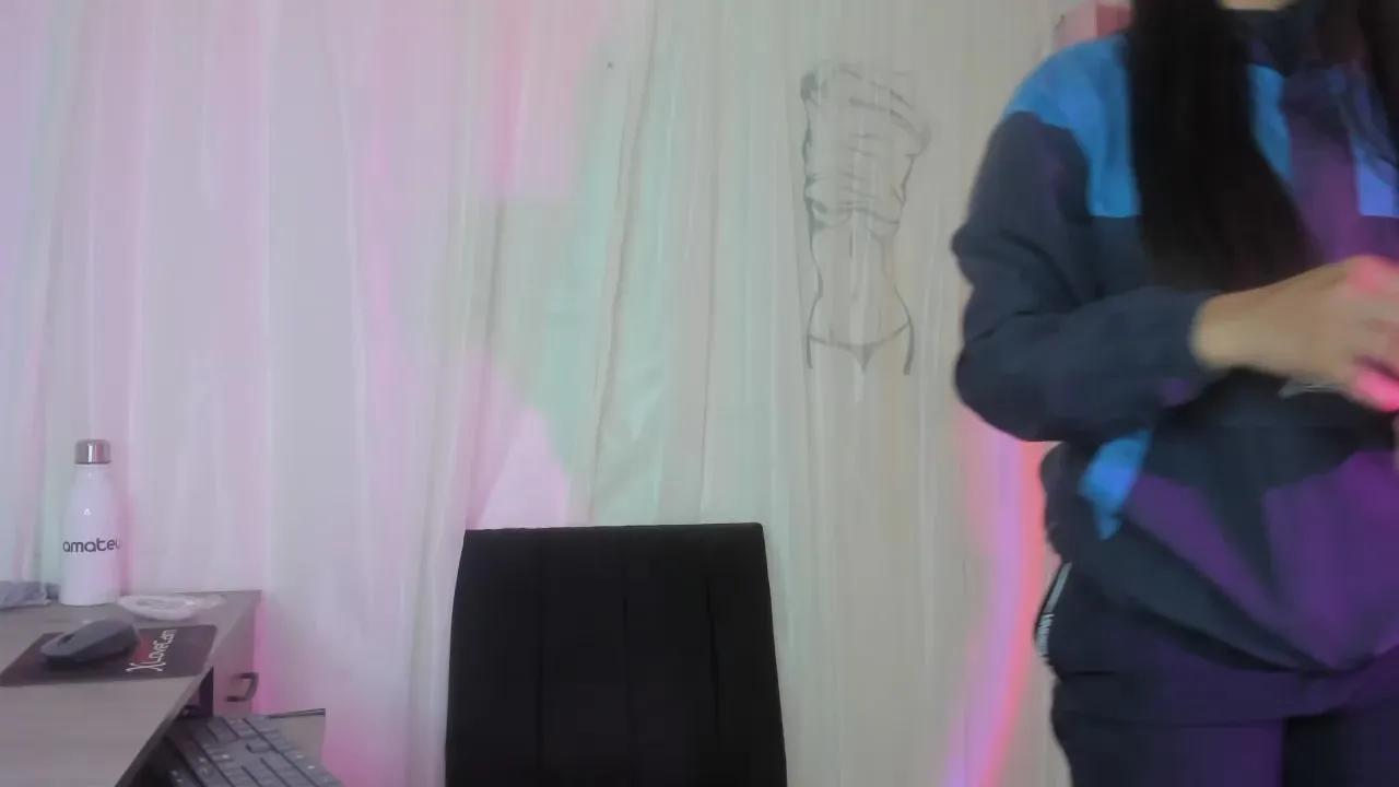 Offline andrew_ja on Cam4