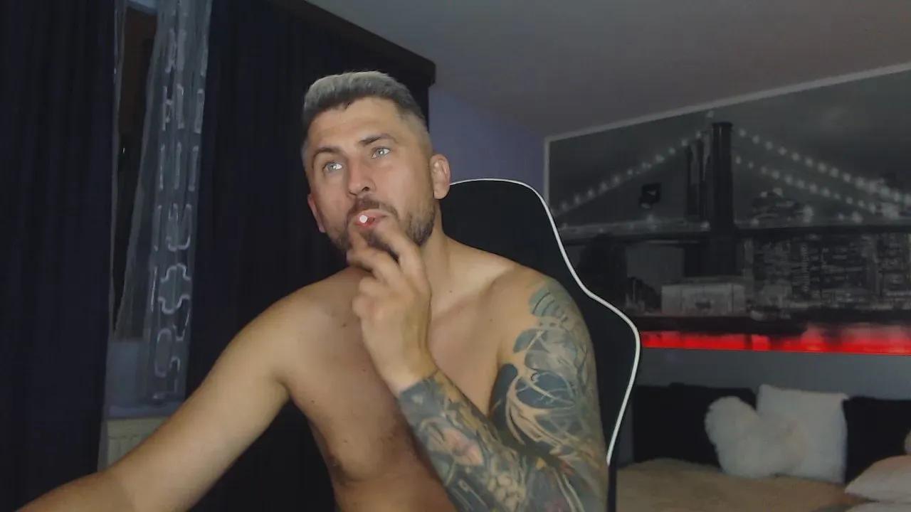 Offline AndySoul4 on Cam4
