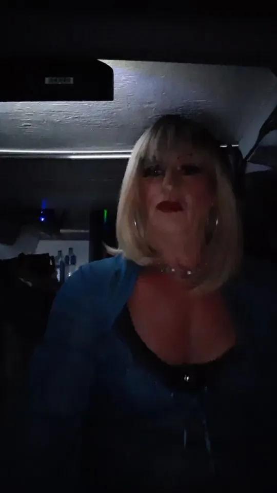 angeladelish3
