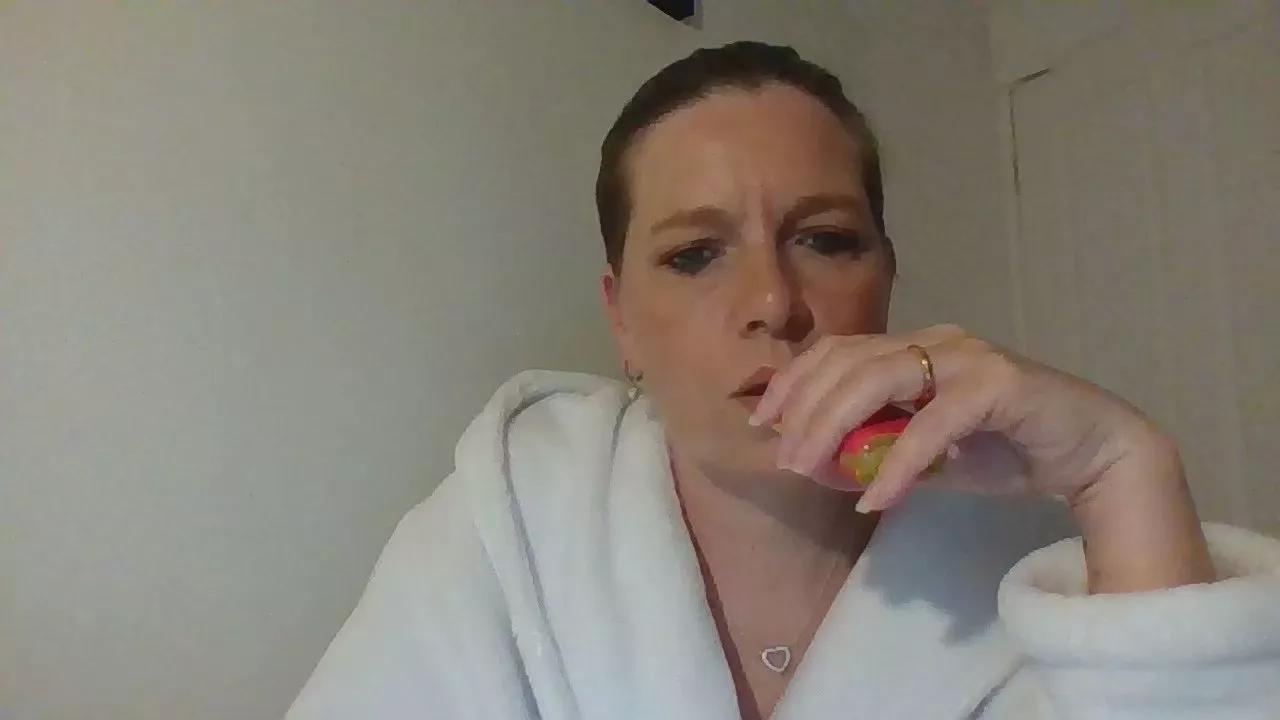 Offline Angelbaby999 on Cam4