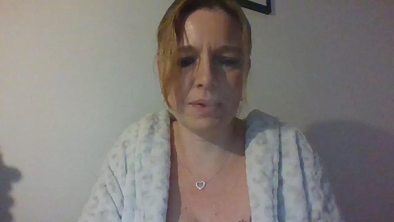 Offline Angelbaby999 on Cam4