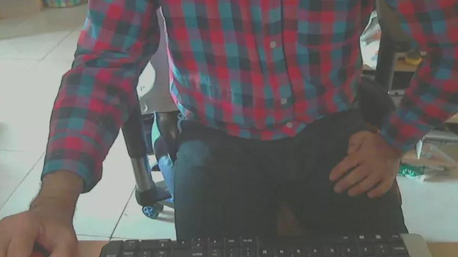 Offline angelg269 on Cam4