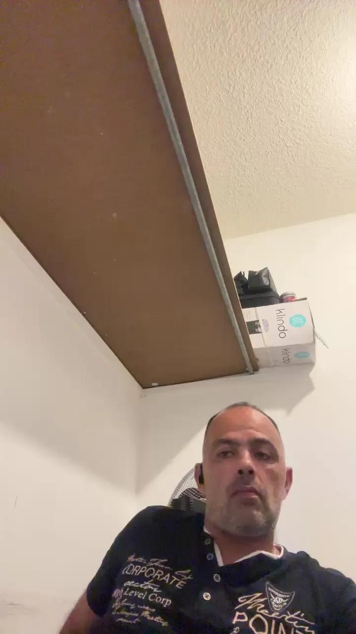 Avatar of angevil2020