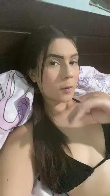 Offline anna027 on Cam4