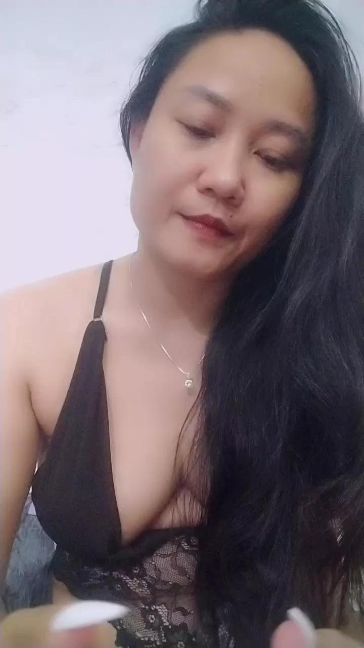 Anna_love68 on Cam4 