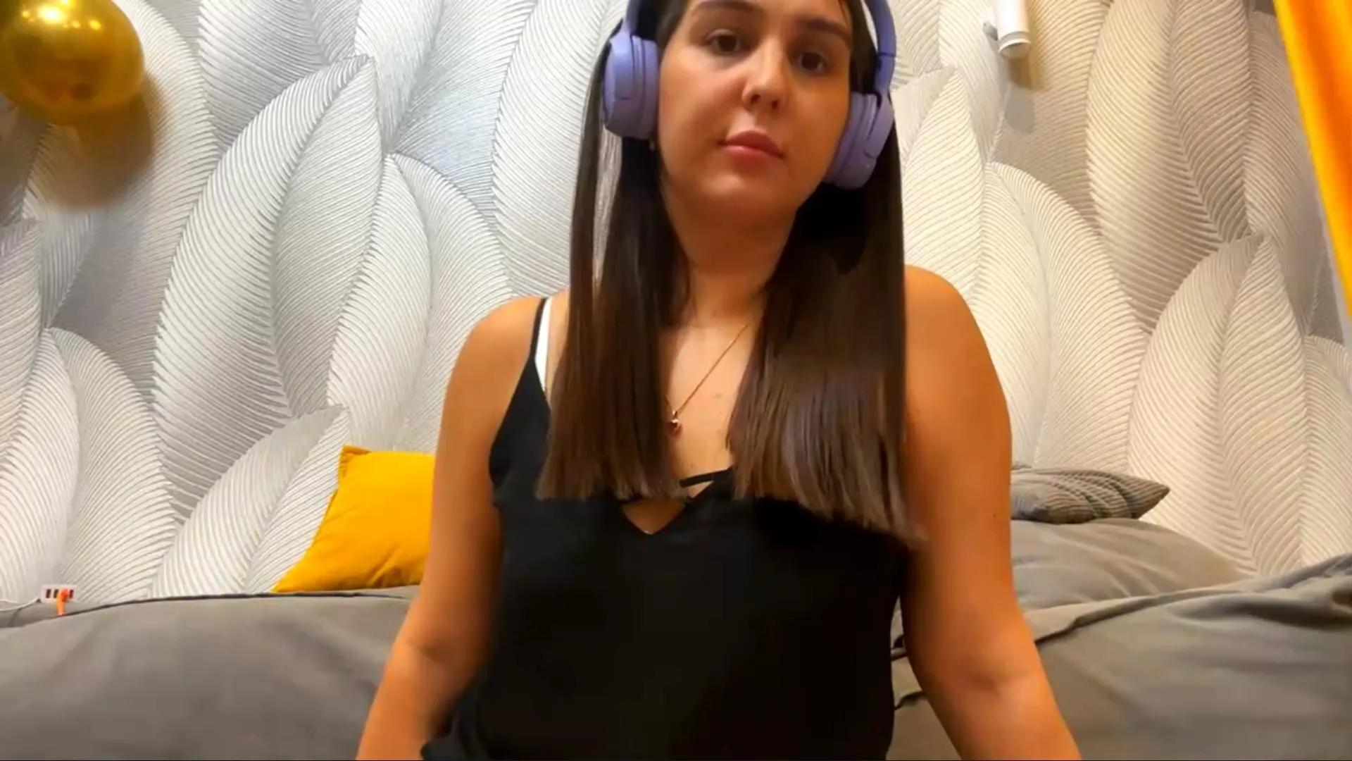 Offline AnnabellHeim on Cam4