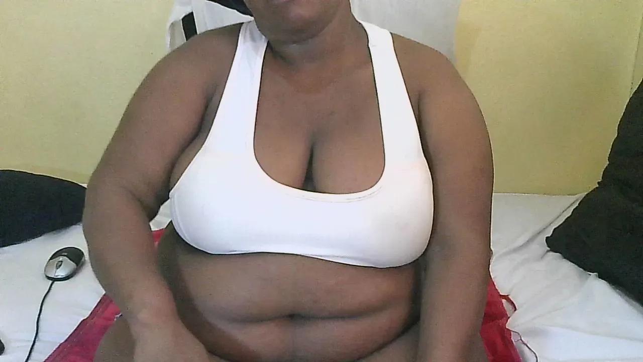 Avatar of AnnabigpussyXO
