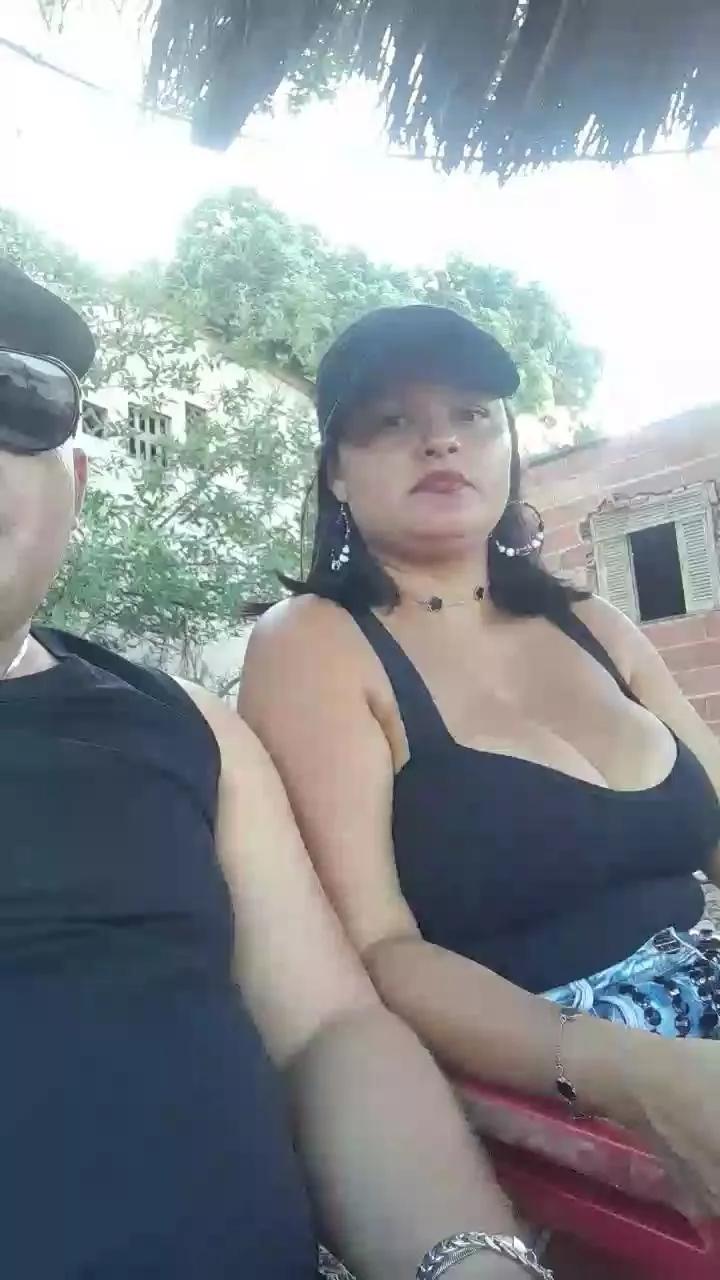 Offline Anne_Moreninha on Cam4