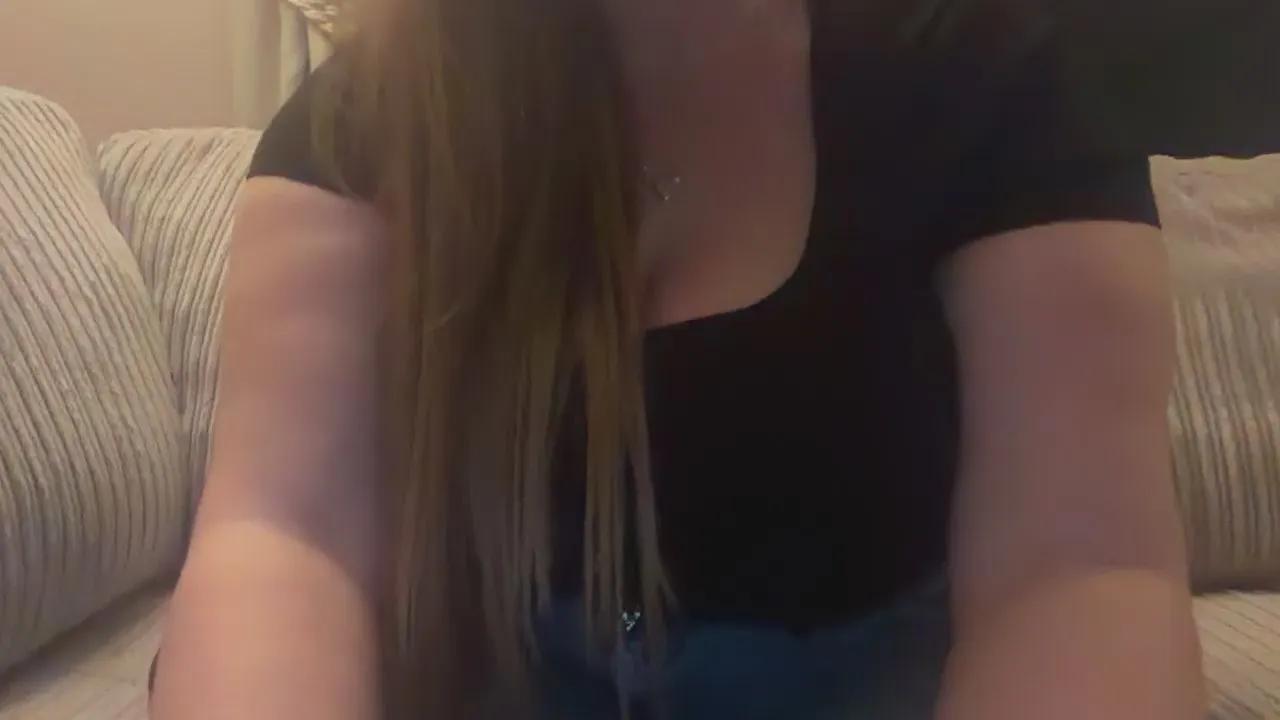 Cam4 Annie_xox is Freechat Annie_xox —  #girlnextdoor #sub #pussy #BigBoobs #cute #amateur