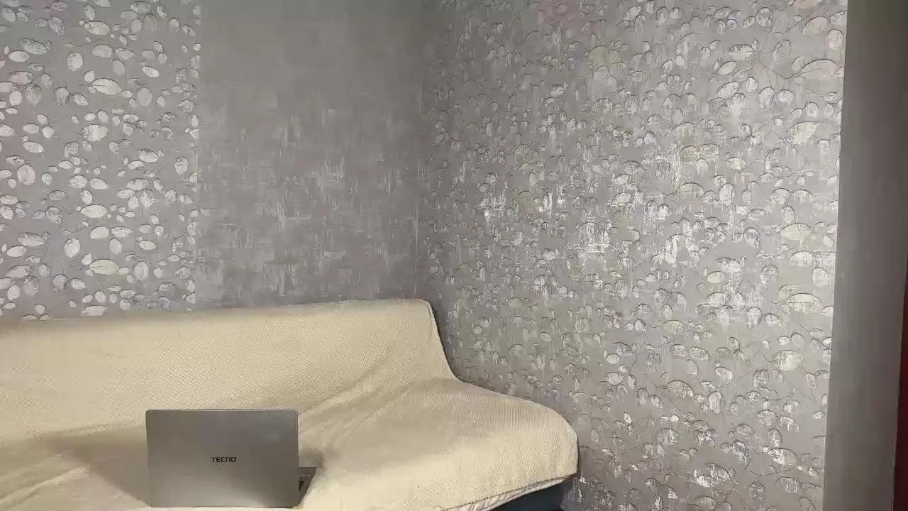 AnnmarieBroody —  #schoolgirl #masturbation #C2C #blowjob #pussy #feet #lesbian