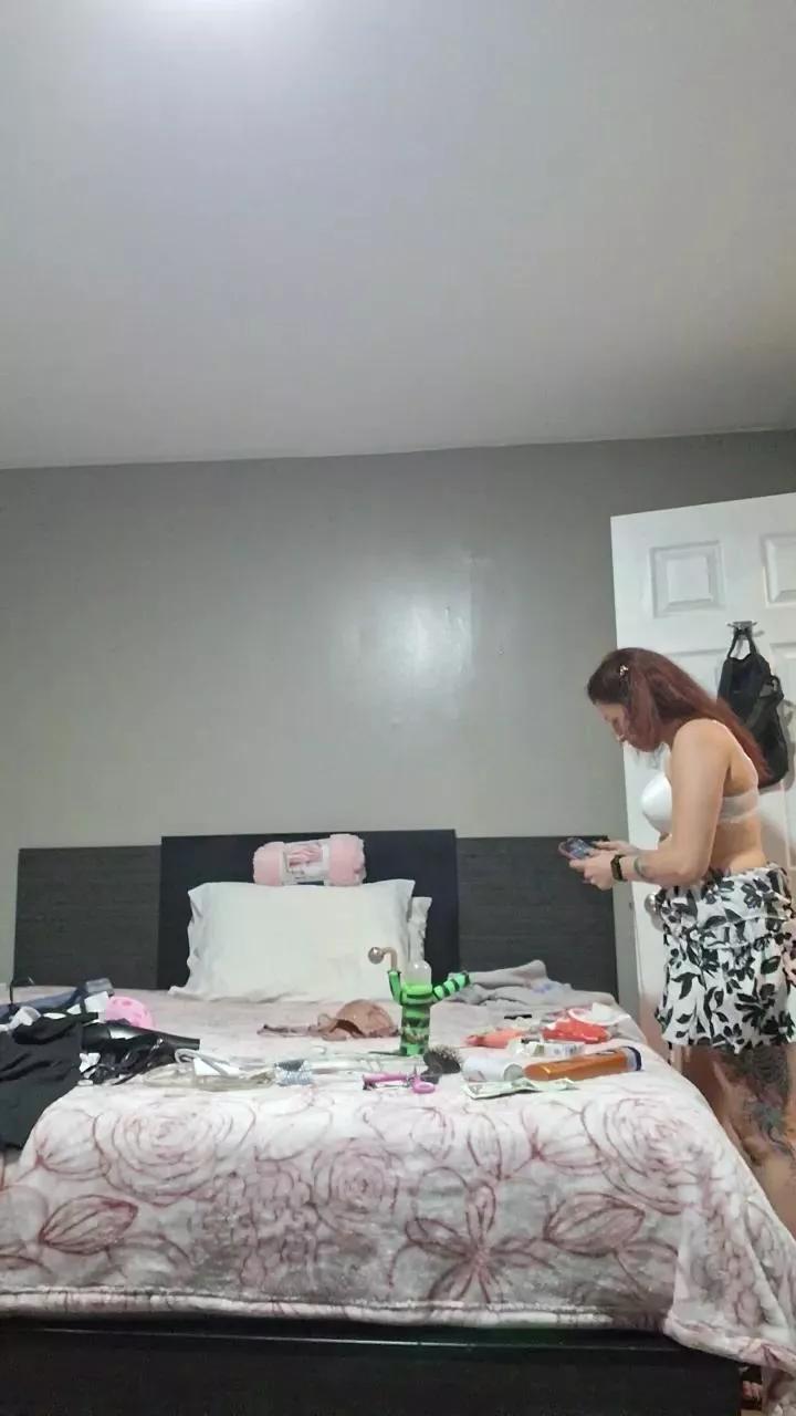 Offline Aphroditebaby on Cam4