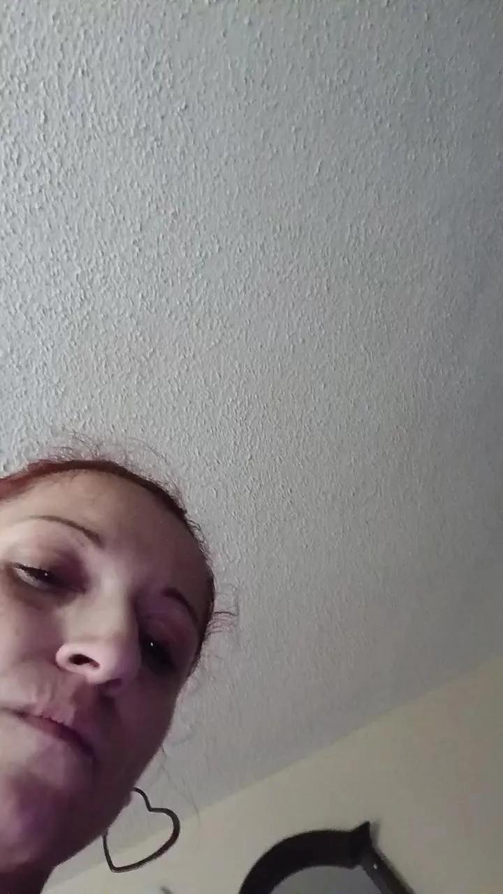Offline Aphroditebaby on Cam4