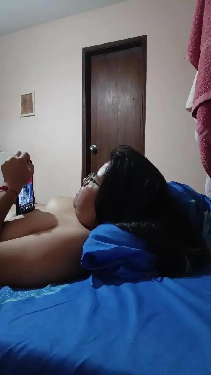 AriPM — Freechat on Cam4