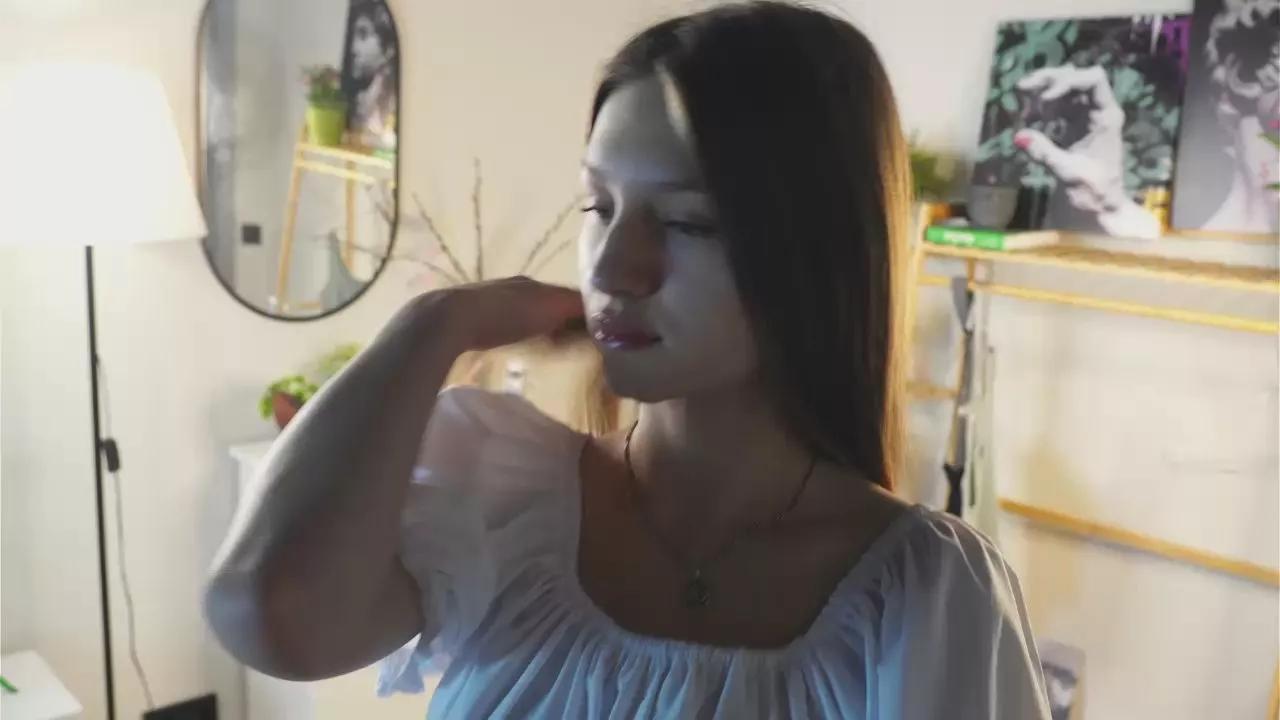 Offline ArletteEsten on Cam4