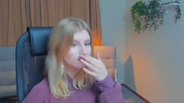 Offline AshleyPedri on Cam4