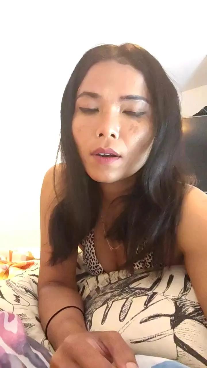 Avatar of Asianwhitheuro